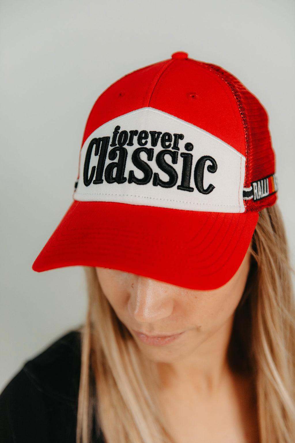 Red Forever Classic baseball cap with embroidered logo, classic shape