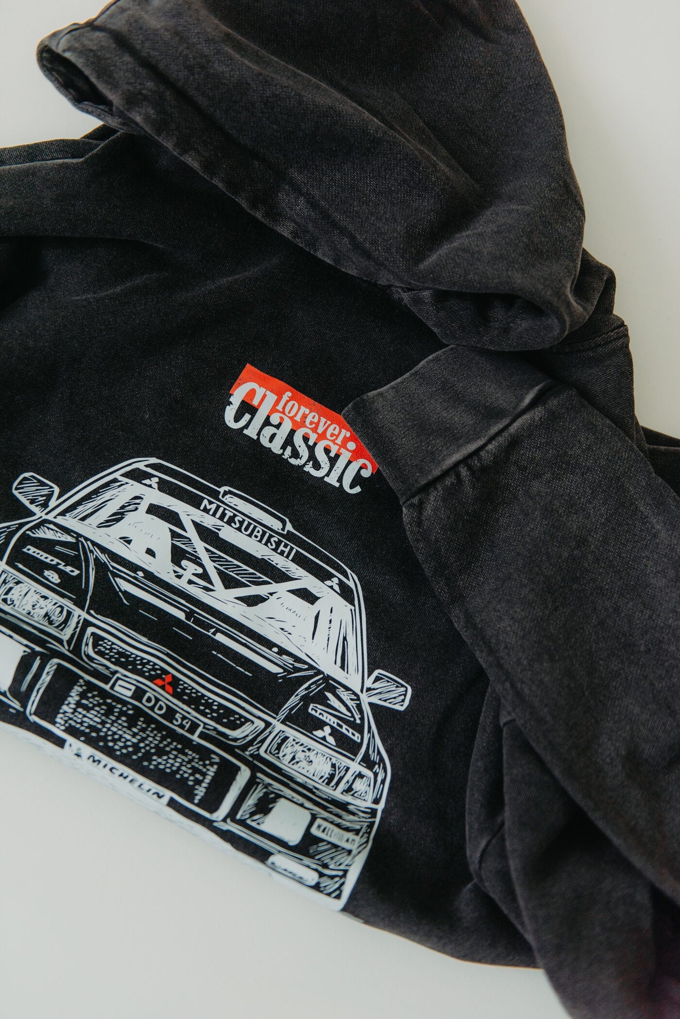 Black oversized design hoodie in lightweight cotton with modern washed effect, Forever Classic